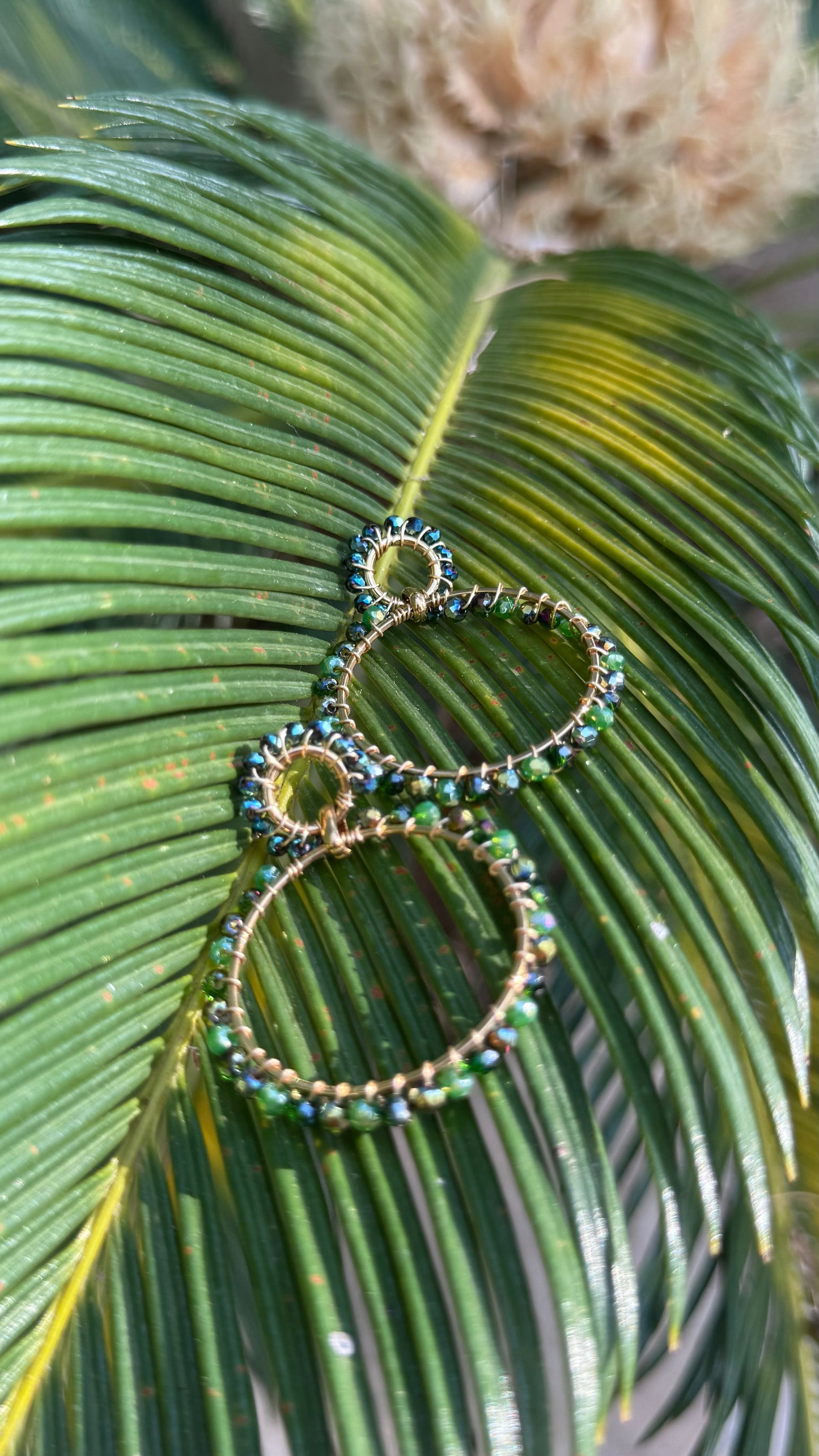 Hoops oorbellen groen