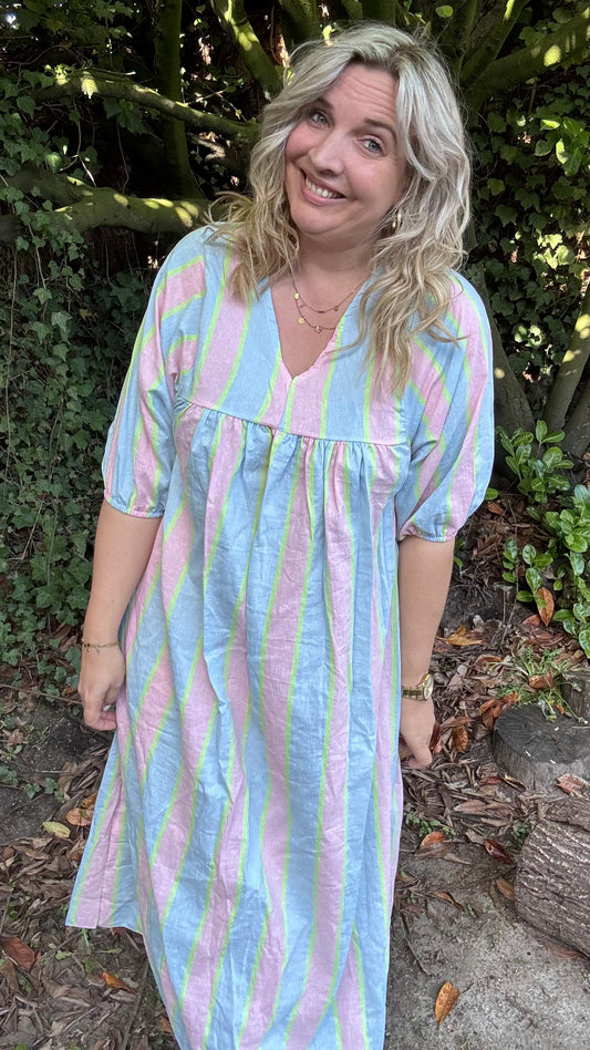 Neon stripes dress - pastel blauw/roze