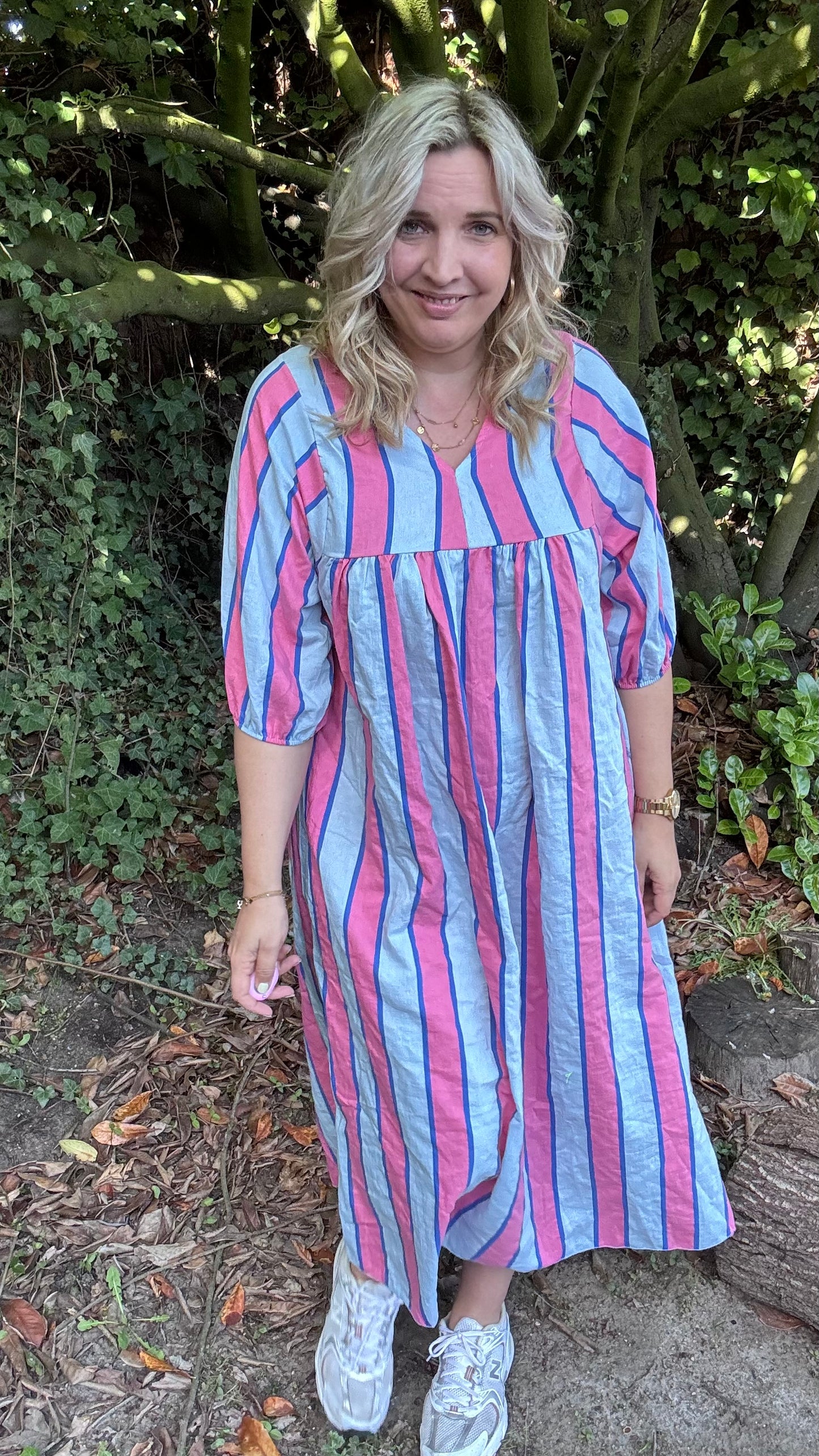 Neon stripes dress - blauw/roze