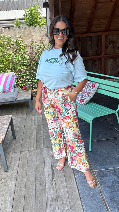 Island escape pants