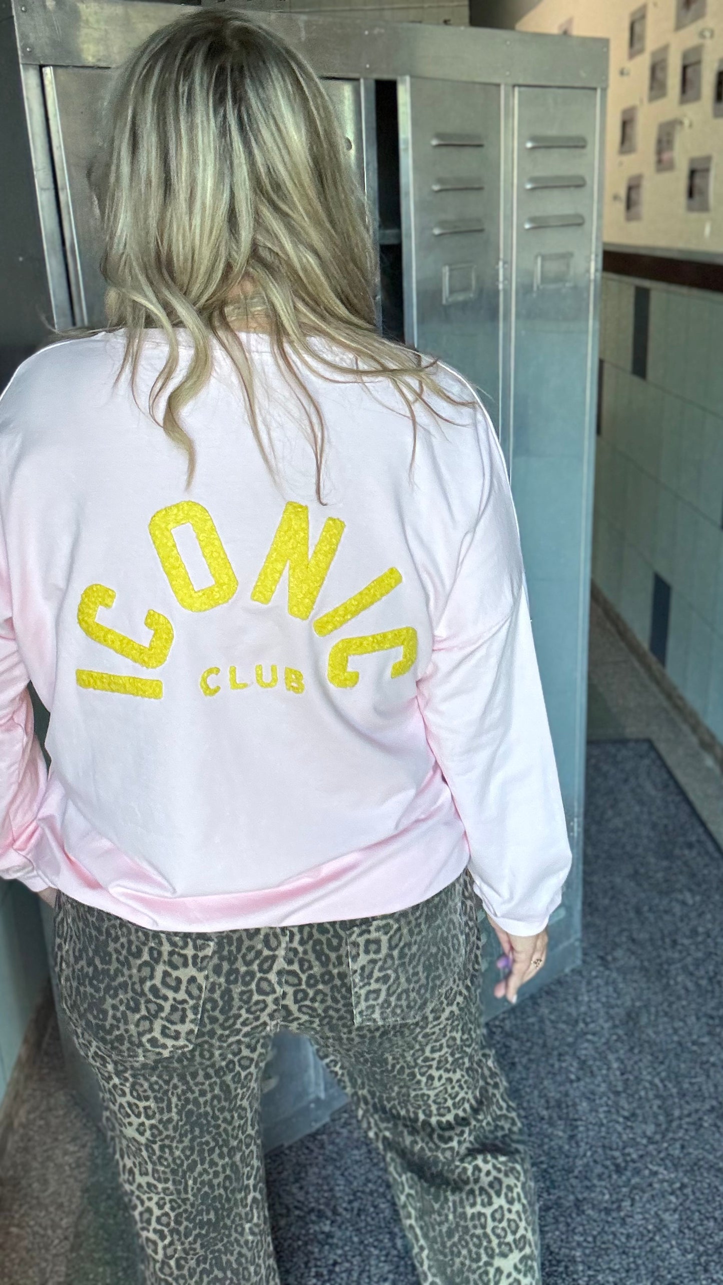 Iconic sweater curve - Lichtroze