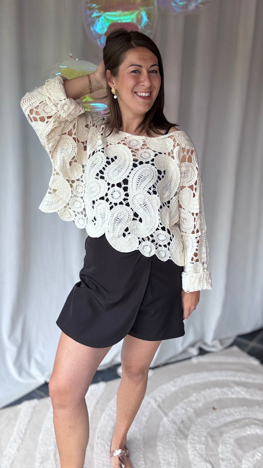 Elva broderie top
